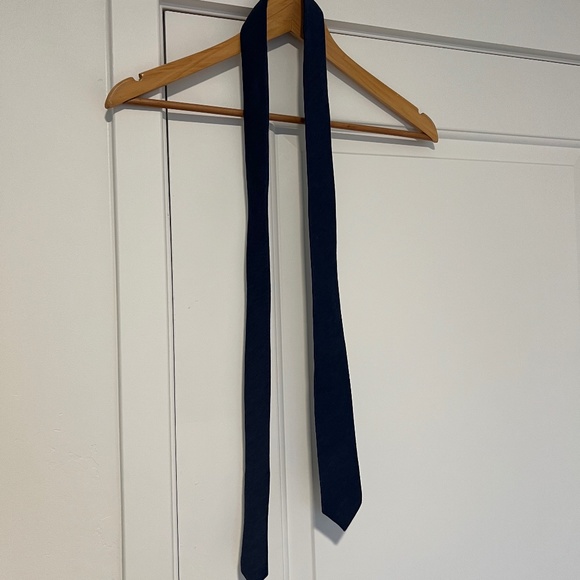 Penguin Men's Tie - Picture 1 of 5